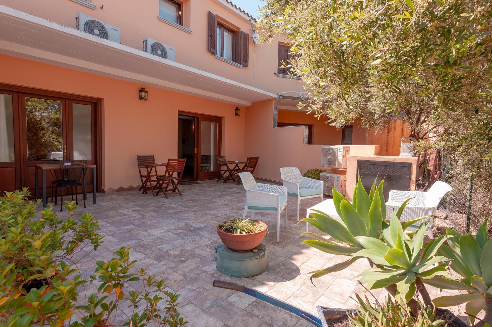 B&B Pettirosso San Teodoro  Ngoại thất bức ảnh