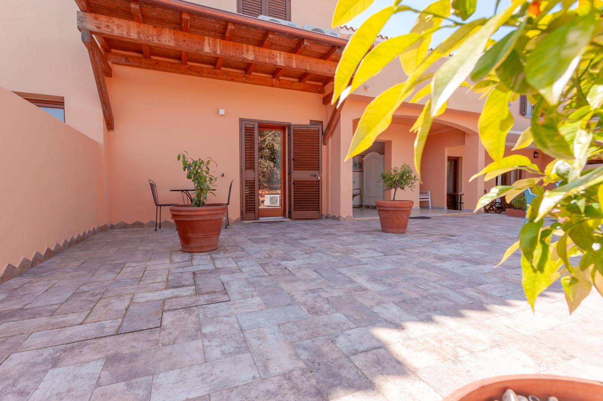 B&B Pettirosso San Teodoro  Ngoại thất bức ảnh