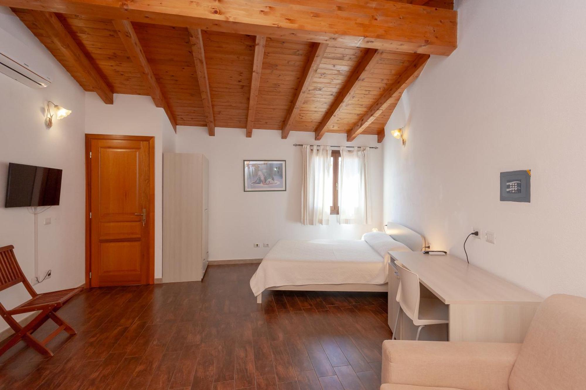 B&B Pettirosso San Teodoro  Ngoại thất bức ảnh
